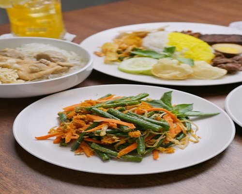 A well prepared healthy lunch plate with local Indonesian ingredients